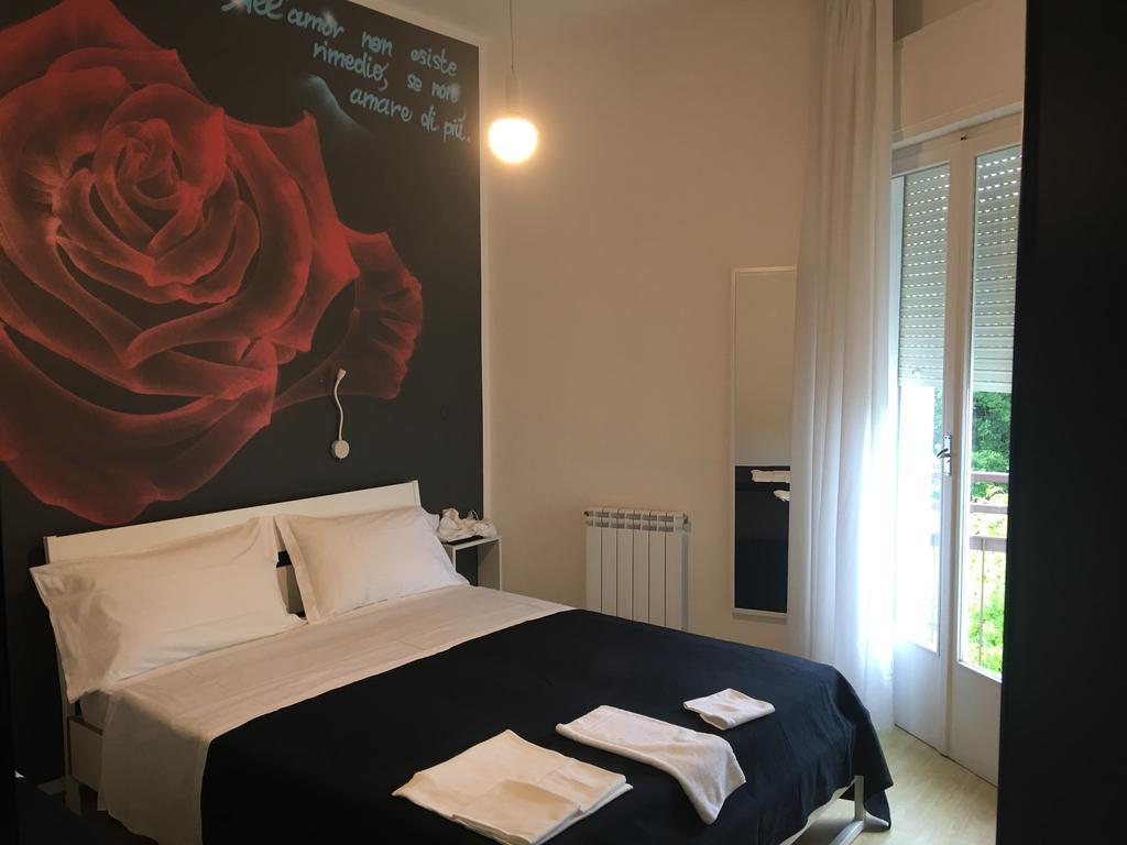 X Hotel Punta Marina Extérieur photo